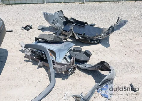 2022 Toyota Rav4 Xle from USA, damaged, VIN 2T3W1RFV1NC180141